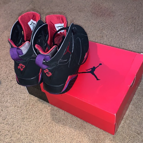 Jordan Retro 7 Raptors - Picture 3 of 5